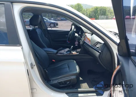 2013 BMW 328I xDrive из США, поврежденный, VIN WBA3B3C56DF532787